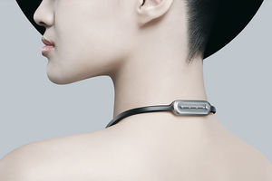 Veari-fineck-smart-wearable-device-neck-health-designboom-02.jpg